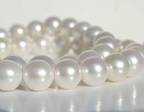perle Akoya