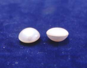Due perle di coltura composite Mabe di forma rotonda