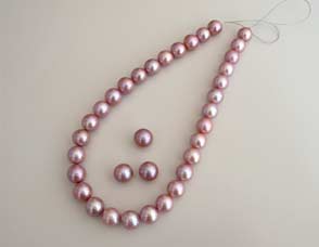 TEsempi di perle coltivate bianche e colorate (colorazioni di origine naturale)